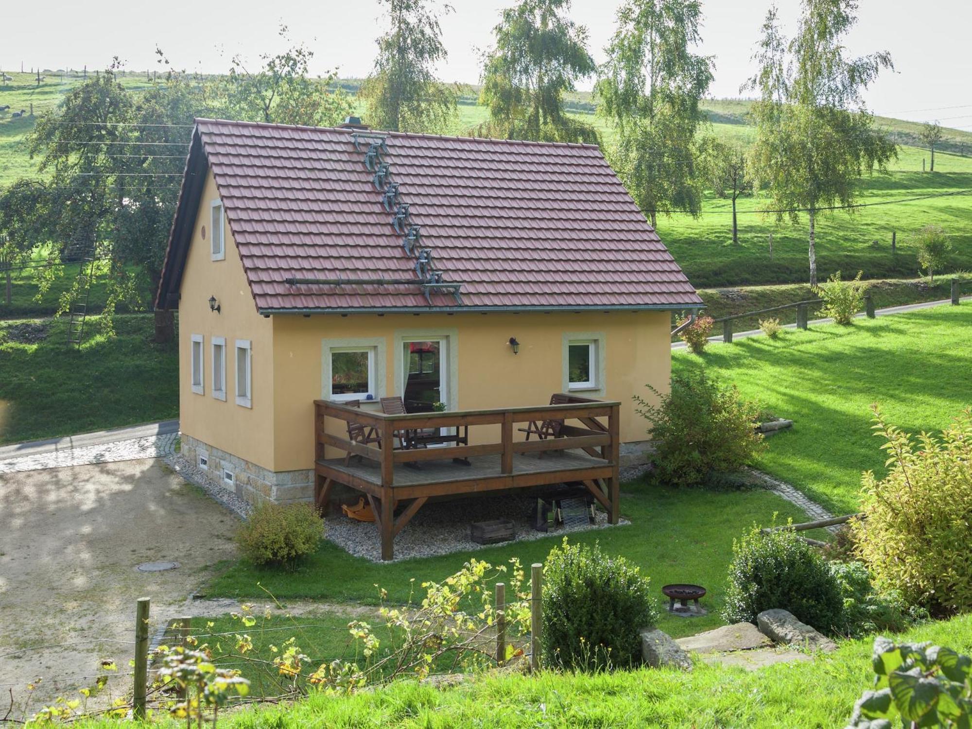 Charming Holiday Home In Hohnstein Ot Lohsdorf エクステリア 写真